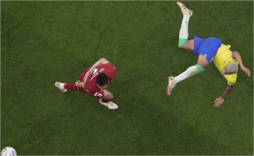 El impresionante gol de Richarlison en su debut ante Serbia