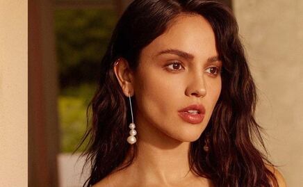 Eiza González enamora con vestido de espejos hecho para ella