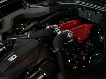 3 autos que usan motor Ferrari y son de otras marcas