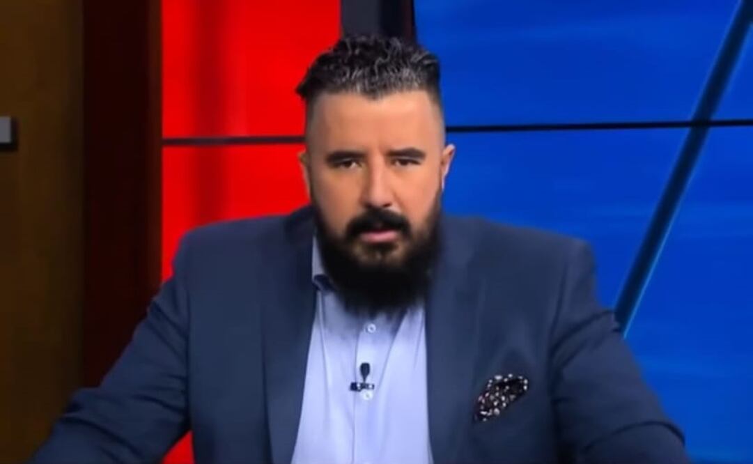 Álvaro Morales recibe propuesta para ser DT