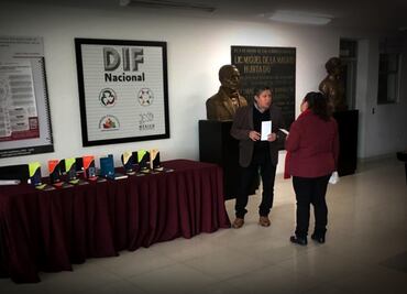 Declaran desierta licitación para rifa de regalos de lujo a empleados del DIF