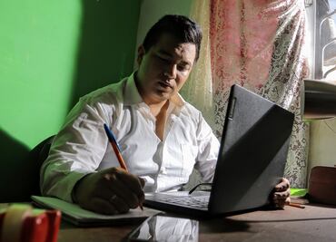 Más de 597 mil estudiantes deberán tener clases virtuales en Sonora