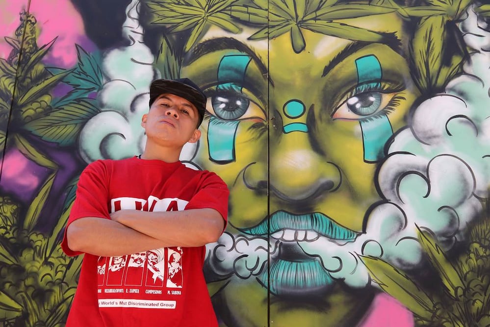  Las rimas del rapero mexicano Juan Sant suenan diferente por la original mezcla entre su lengua materna, el tutunakú (totonaca), y el español. EFE/ José Pazos