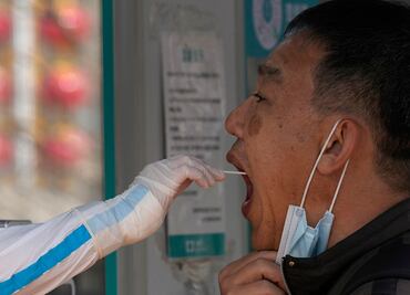 China reporta 2 muertes por Covid-19, las primeras en más de un año