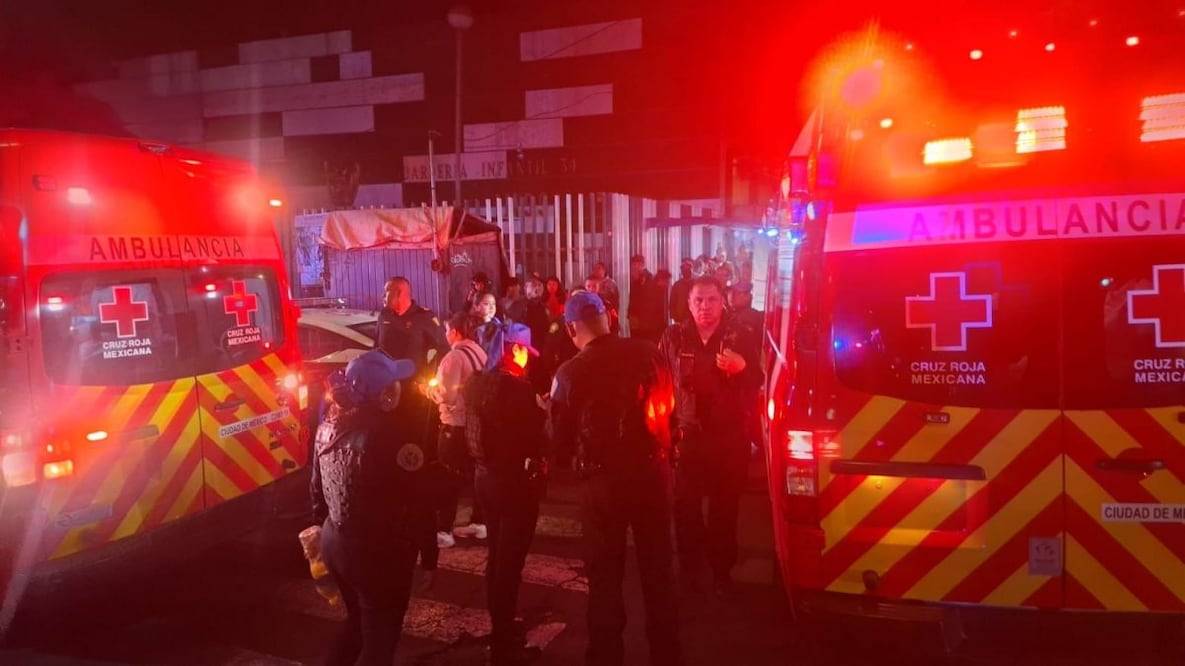 Ataque armado en Azcapotzalco deja dos personas lesionadas; agresores huyen en motocicleta. Foto: Especial.