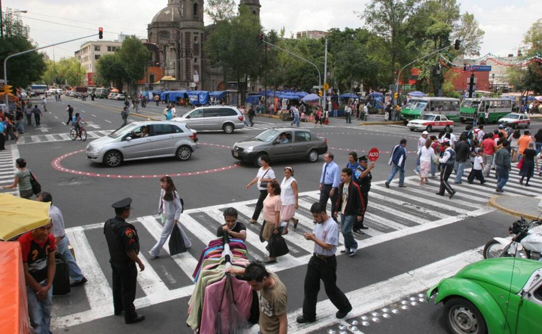 Normas para peatones en el Reglamento de Tránsito