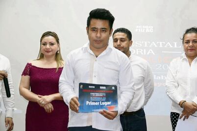 Se suman representantes a concurso de oratoria