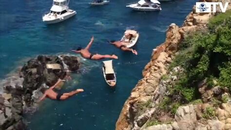 Clavadistas de La Quebrada sin apoyos para seguir con show