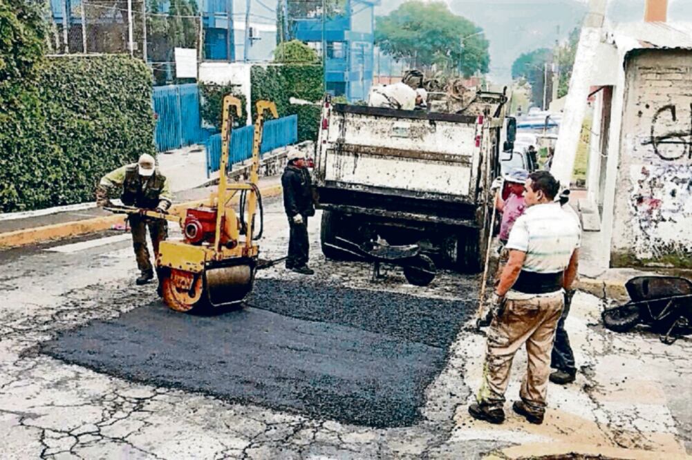 Verifi cación. Se analizará contenido de asfalto, composición de la granulometría, desgaste, muestreo de mezcla, espesor y compactación (ARCHIVO EL UNIVERSAL)
