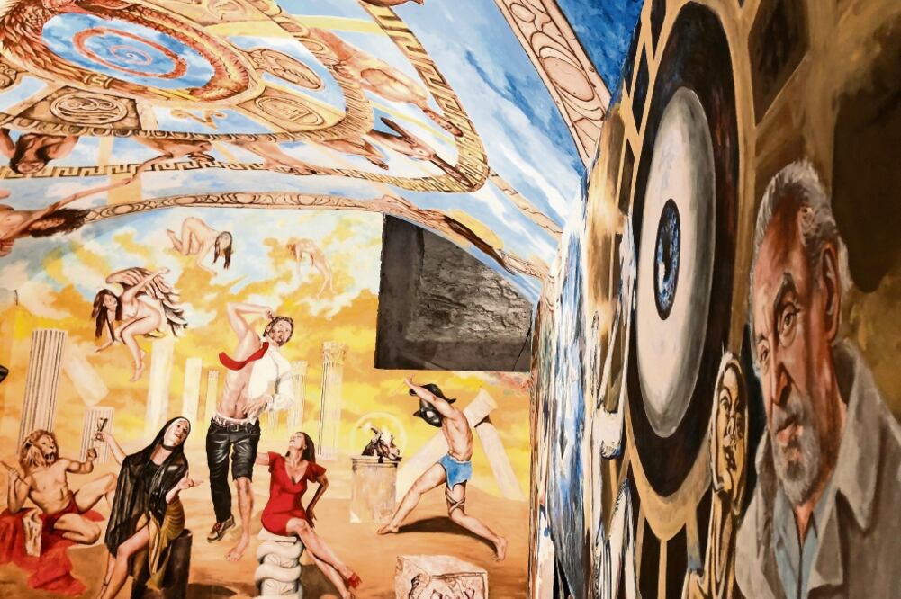 El fresco, que Federico Kampf define mitad arquitectura y mitad pintura, fue realizado en una catacumba romana, en un muro de más de 2 mil años; está hecho sobre un soporte que evita alteraciones en el sitio histórico. (FOTOS: CORTESÍA FEDERICO KAMPF)