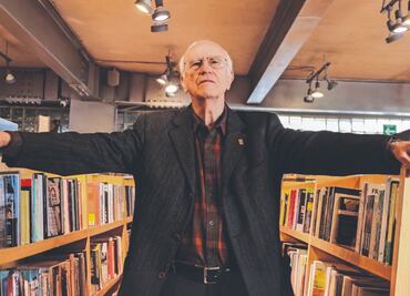 Los viajes, la extranjería y el exilio según Bartra