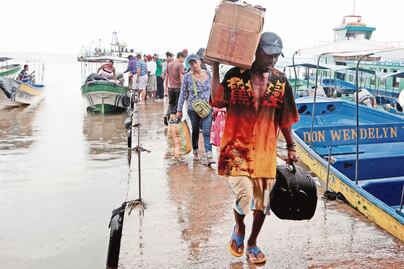 Costa Rica y Nicaragua se alistan para embate de 'Otto'
