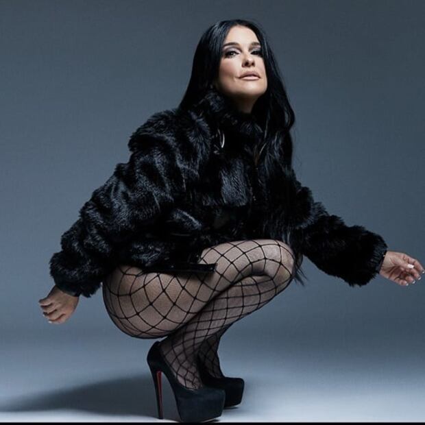 Martha Debayle publica sus fotos más hot