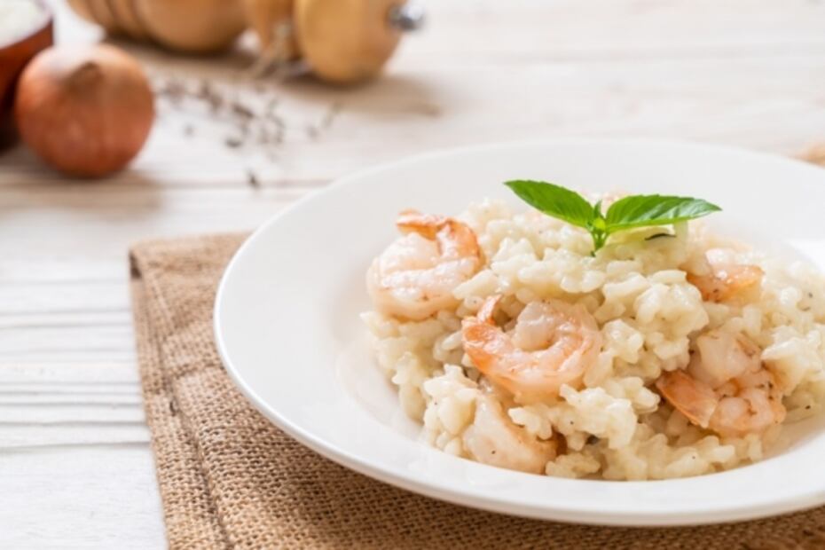 Risotto con salsa de tres quesos italianos y camarones