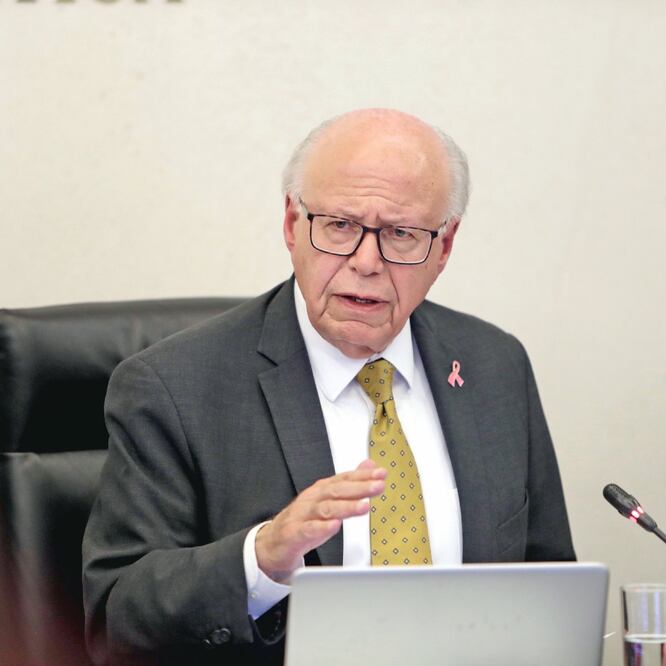 “Provoca adicción”. El secretario de Salud, José Narro Robles, aseguró que la marihuana provoca adicción y que afecta a la juventud. Foto: IVÁN STEPHENS. EL UNIVERSAL