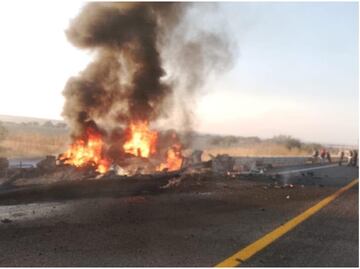 Muere conductor de tractocamión incendiado en Jalisco; transportaba mineral de Mazapil, Zacatecas