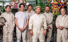 Guitarrista de Modest Mouse queda fuera de la gira tras polémica por mensajes explícitos a una menor de edad