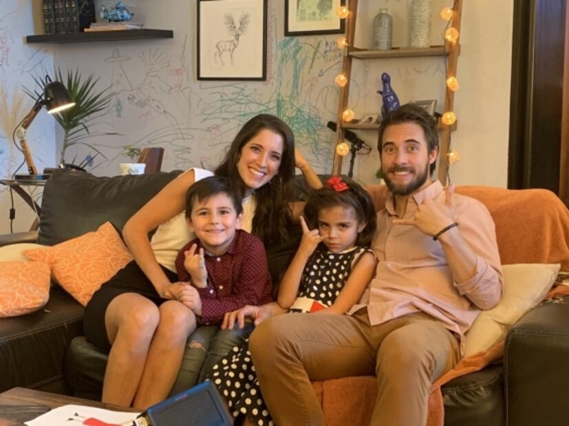 María Imhof rompe estereotipos de mamás y papás en "Suena familiar"