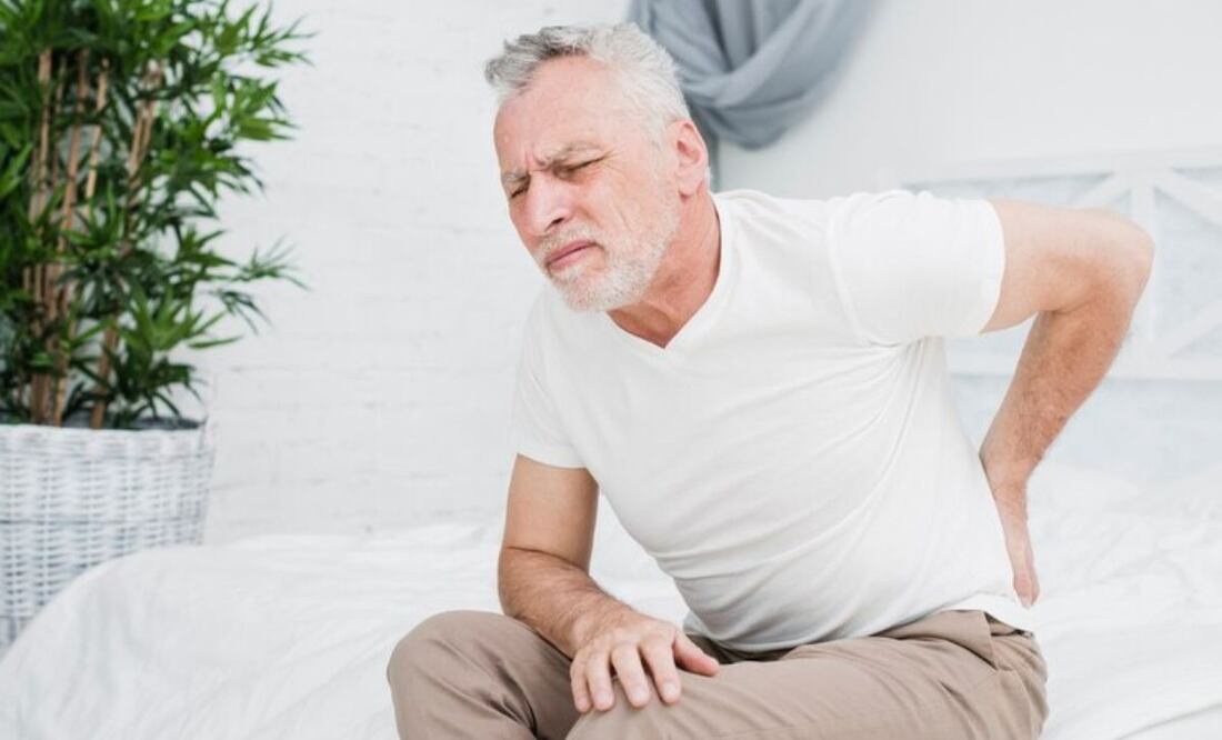 El dolor de espalda afecta más a hombres que a mujeres. Fuente: Freepik.