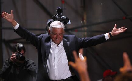 Publica Beatriz Gutiérrez video inédito del triunfo de AMLO