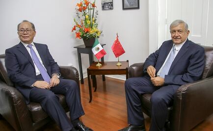 Tras 35 minutos, concluye reunión exprés de AMLO con el embajador de China