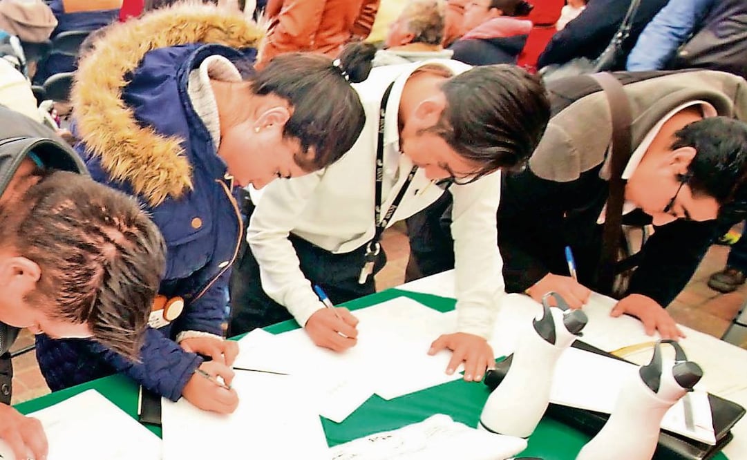 En diciembre se crearon 278 mil empleos formales, de acuerdo con lo registros del IMSS. Foto: Archivo EL UNIVERSAL