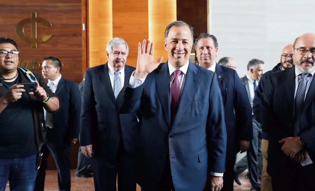 José Antonio Meade Kuribreña desayunó con integrantes del Instituto Mexicano de Contadores Públicos en el Club de Industriales (LUCÍA GODÍNEZ. EL UNIVERSAL)