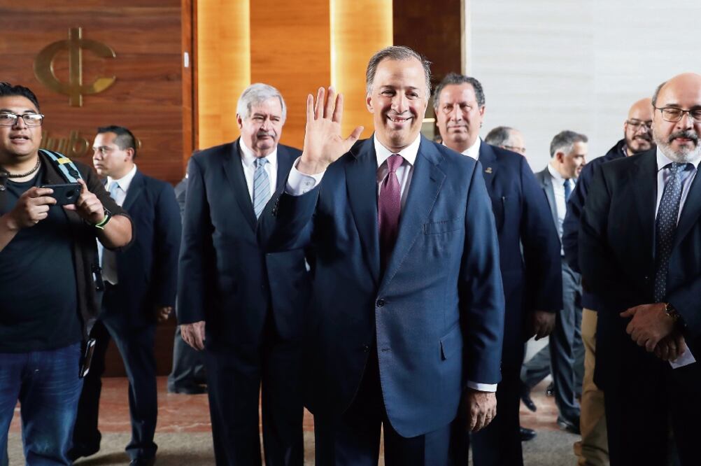 José Antonio Meade Kuribreña desayunó con integrantes del Instituto Mexicano de Contadores Públicos en el Club de Industriales (LUCÍA GODÍNEZ. EL UNIVERSAL)