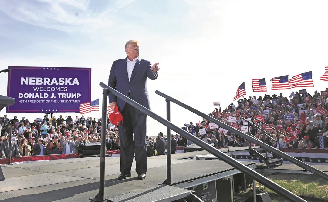 Donald Trump, expresidente estadounidense, durante un mitin en Greenwood en apoyo a Charles Herbster, candidato a la gubernatura de Nebraska. Foto: AFP