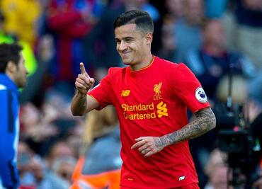 Liverpool compensará a aficionados que compraron camiseta de Coutinho