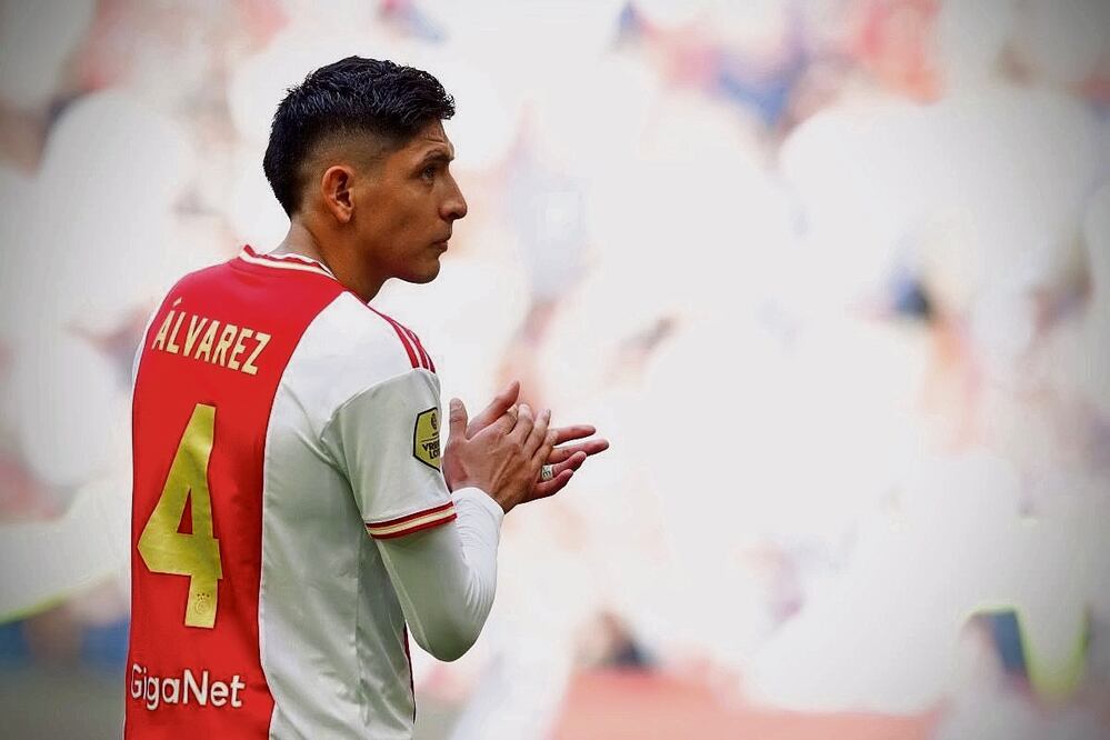 El exfutbolista también llegará a Brasil. Foto: Enric Fobtcuberta / EFE