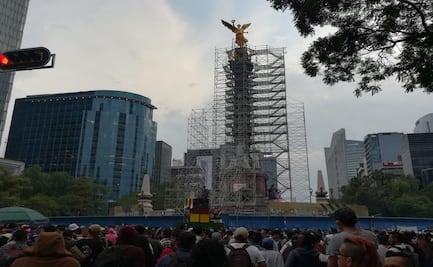 Realizan "fumatón" de marihuana en el Ángel de la Independencia