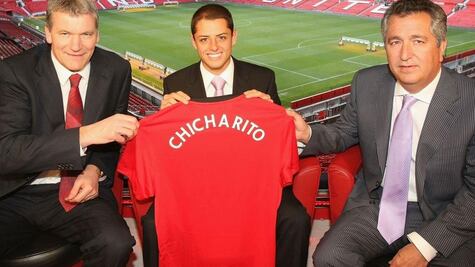 'Chicharito' Hernández, así sorprendió con su llegada al Manchester United hace 10 años