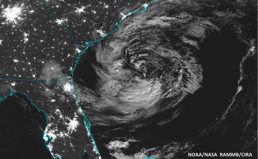 Un sistema subtropical, con características inferiores a una tormenta o depresión tropical, puede propiciar lluvias intensas, olas altas, fuertes corrientes marinas y hasta inundaciones (Foto: Reuters)