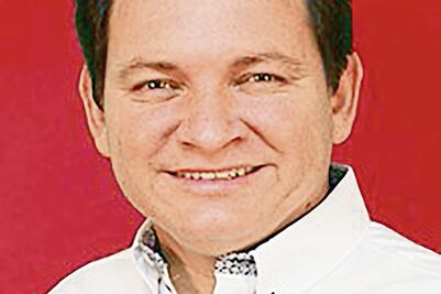 Superdelegado genera desbandada en el PAN