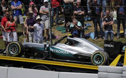 Video. Choque entre pilotos de Mercedes en el GP de España