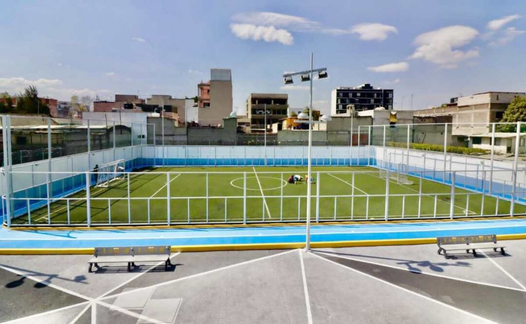 Sandra Cuevas inauguró el Centro Deportivo Bicentenario. Foto: Especial