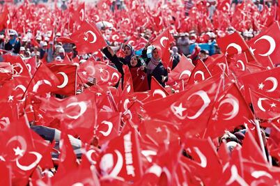 Reafirma Erdogan su poder en Turquía