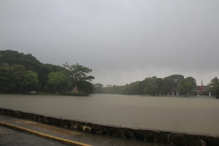 Alertan a 4 municipios de Tabasco por aumento del desfogue de Presa Peñitas