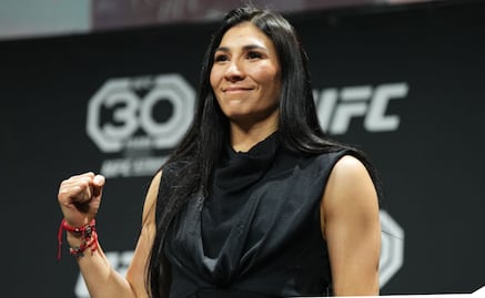 La peleadora mexicana Irene Aldana logra récord de golpes conectados en la UFC