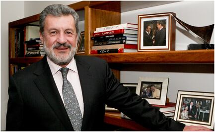 Después de 23 años, se retira Marcos Martínez de Santander México