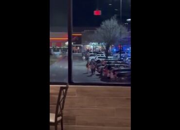 VIDEO: Autoridades responden a reportes de "disparos" en centro comercial de Nashville