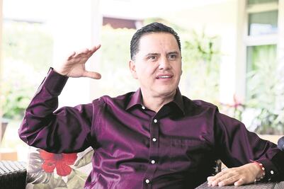  Former Governor of Nayarit to face political trial