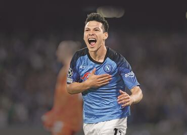 La vez que Diego Armando Maradona pidió al Chucky Lozano para su equipo