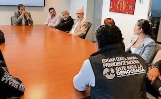 Sheinbaum se deslindó de “Que Siga la Democracia”; INE le niega registro como partido