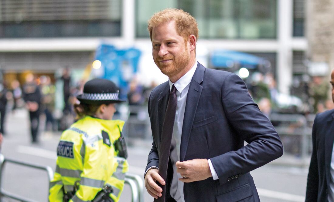 La Familia Real británica ha decidido dejar al hijo menor de Lady Diana, la princesa de Gales, solo como el Duque de Sussex. Foto: Especial