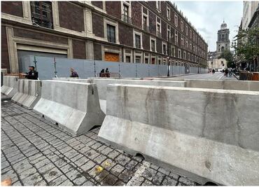 Ayotzinapa 10 años: Del Ángel de la Independencia al Zócalo amurallan hasta con 3 capas de vallas calles y negocios