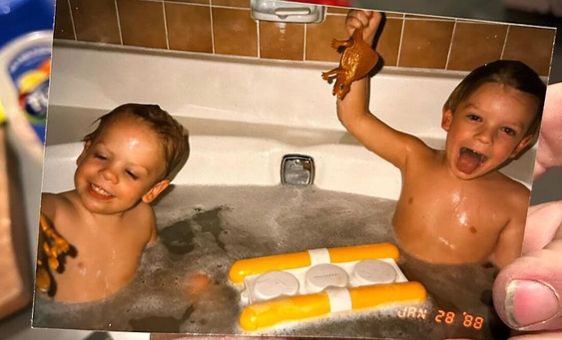 Adam y Corey Harrison. Foto: Instagram vía Corey.