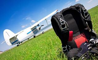 Reportan 12 muertos en accidente aéreo en Missouri; era una avioneta de paracaidismo