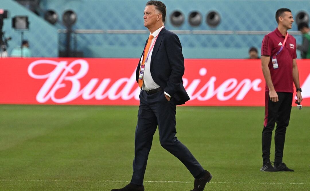 Louis van Gaal eliminó a otra selección representante de Concacaf. FOTO: AFP